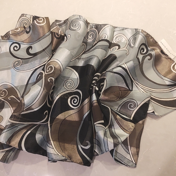 ALFRED SUNG | 100% Silk Oblong Scarf Gray, Taupe Black Modern Abstract Design - Picture 6 of 12